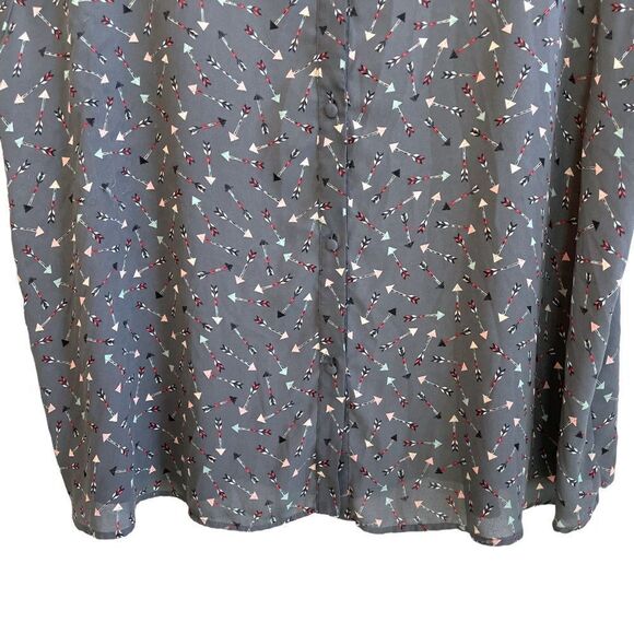 Torrid Grey Arrow Print T Shirt Top - Picture 7 of 8